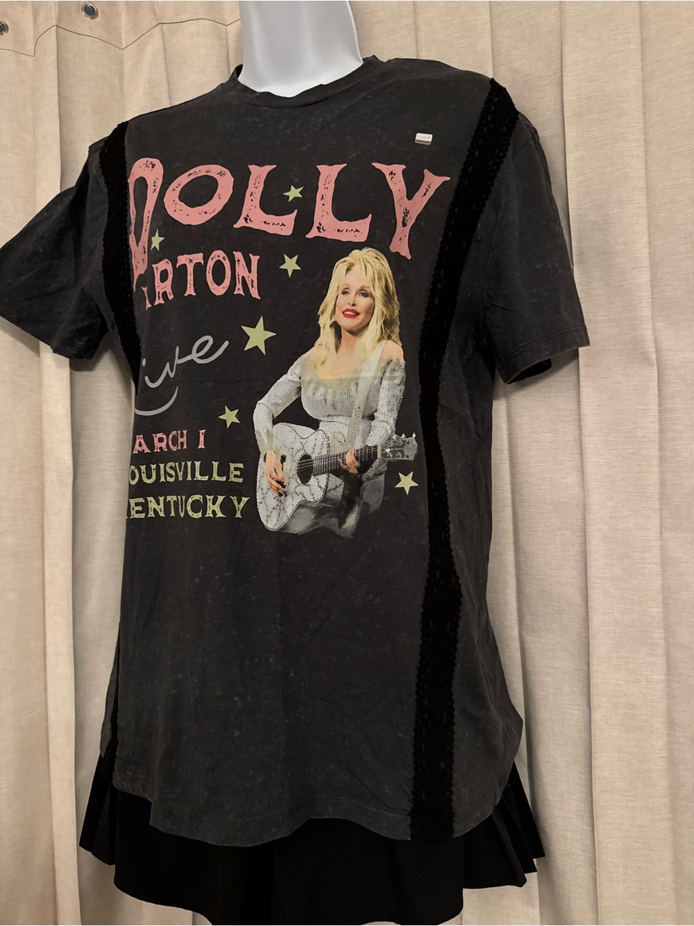 Black Dolly Concert Graphic Short Sleeve Kids Tee